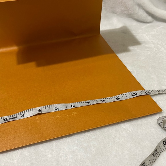 Louis Vuitton Envelope - Picture 8 of 9